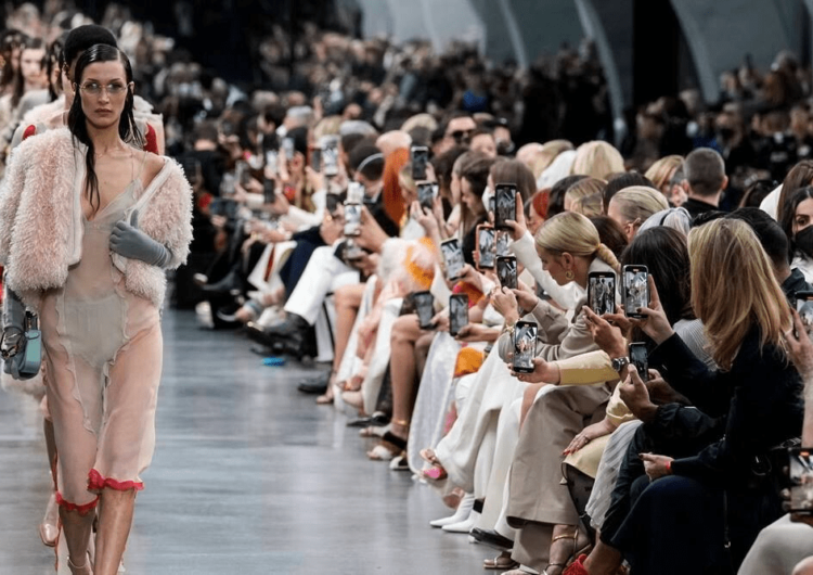 Fashion Week: A Comprehensive Guide to the World’s Most Glamorous Showcase